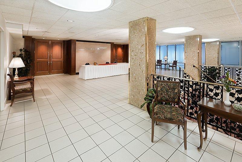 Holiday Inn Rosslyn At Key Bridge อาร์ลิงตัน ภายนอก รูปภาพ