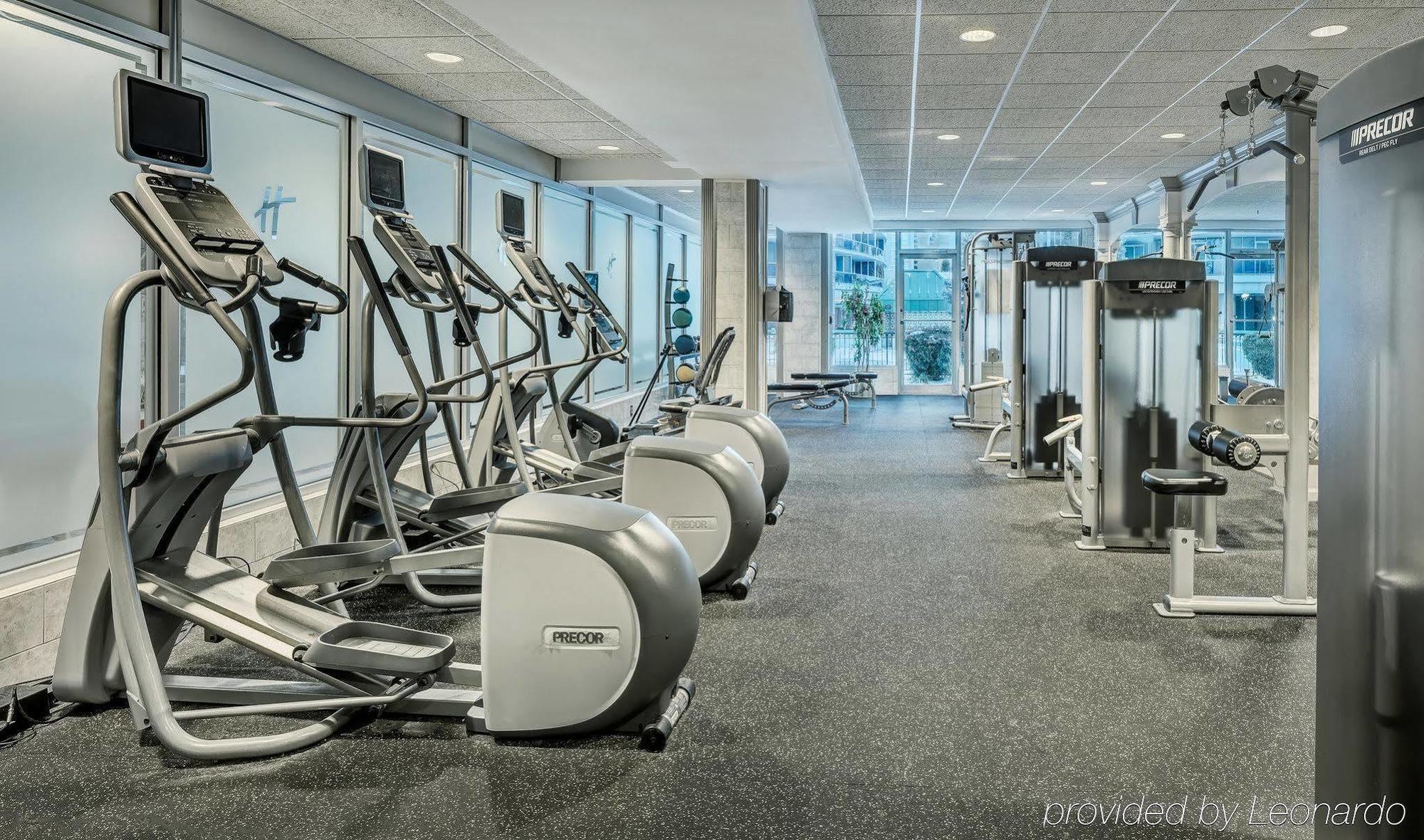 Holiday Inn Rosslyn At Key Bridge อาร์ลิงตัน ภายนอก รูปภาพ