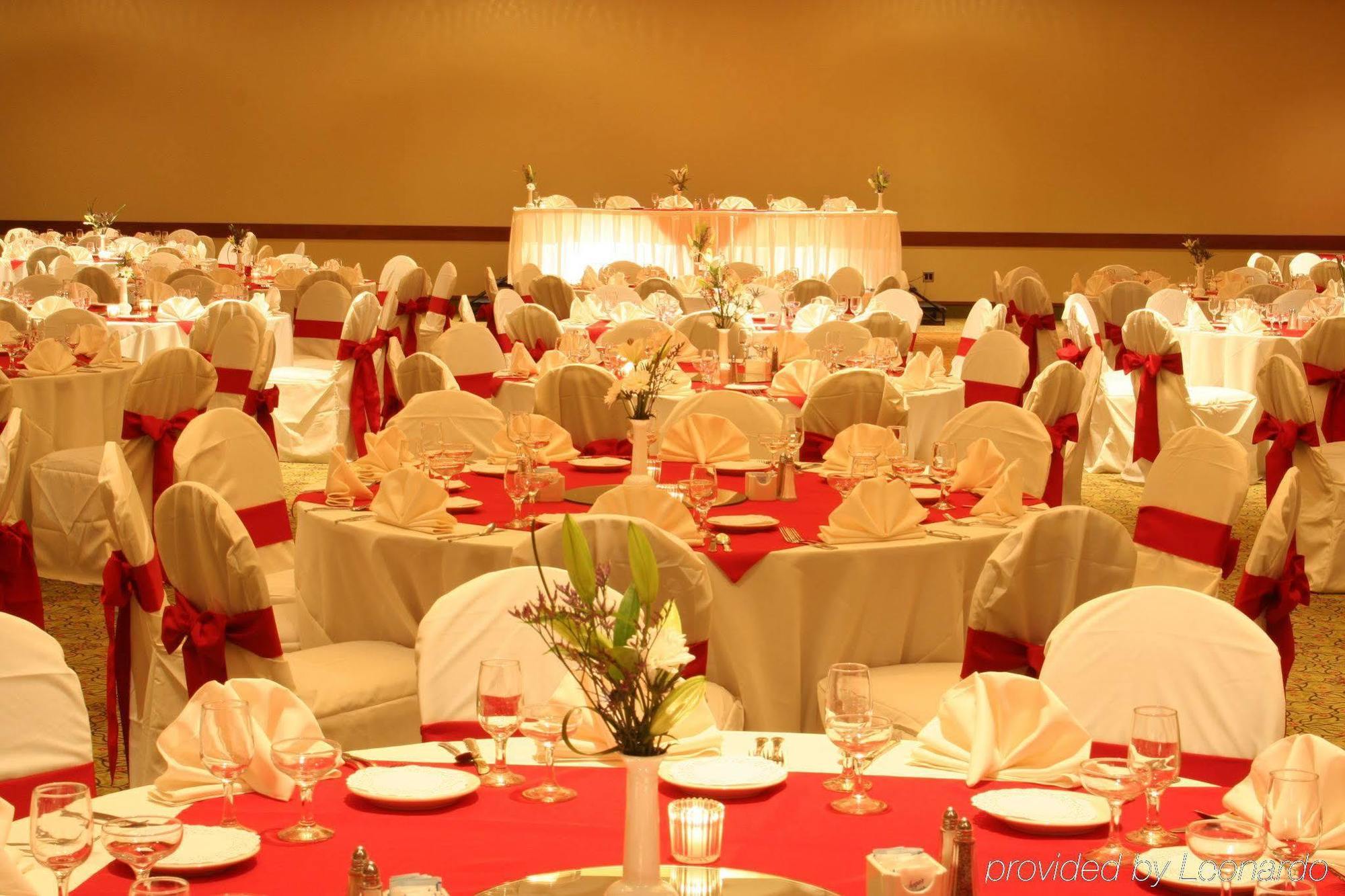 Holiday Inn Rosslyn At Key Bridge อาร์ลิงตัน ภายนอก รูปภาพ