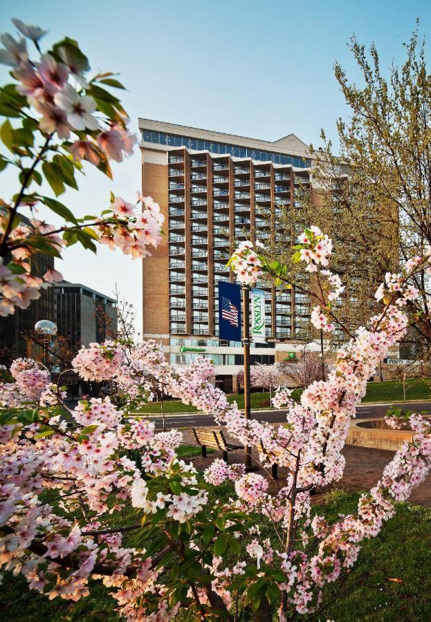 Holiday Inn Rosslyn At Key Bridge อาร์ลิงตัน ภายนอก รูปภาพ