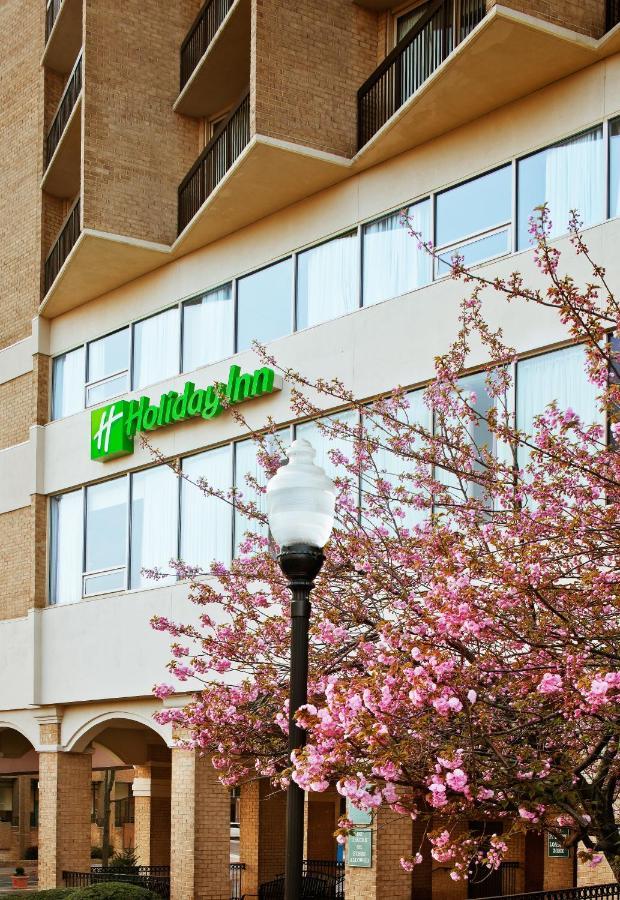 Holiday Inn Rosslyn At Key Bridge อาร์ลิงตัน ภายนอก รูปภาพ